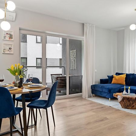 Mido Park Apartment With Private Parking & Self Check-In Бухарест Экстерьер фото