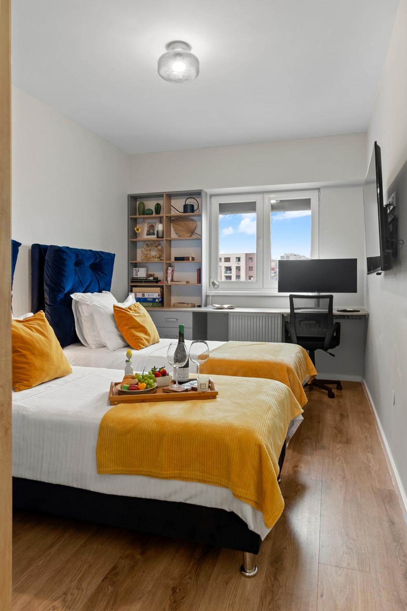 Mido Park Apartment With Private Parking & Self Check-In Бухарест Экстерьер фото