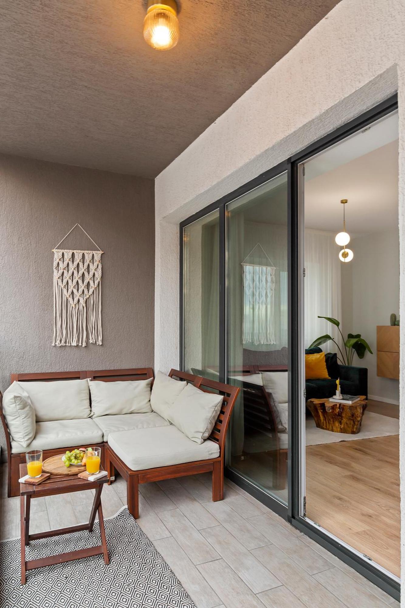 Mido Park Apartment With Private Parking & Self Check-In Бухарест Экстерьер фото